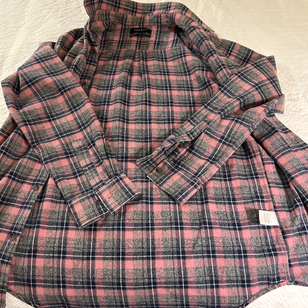 Men Shirt - Picture 2 of 3